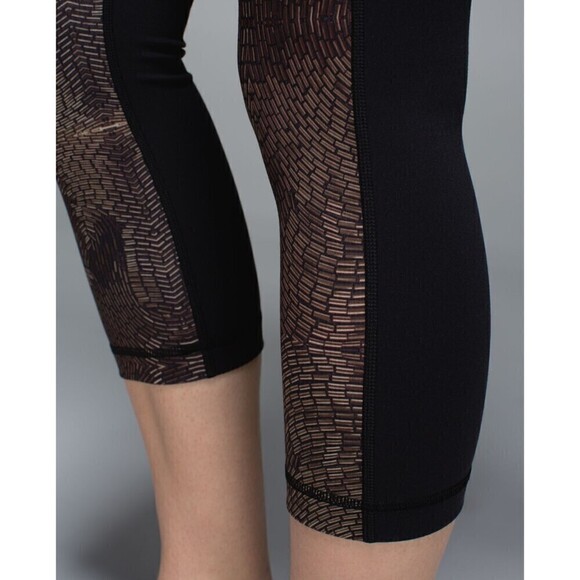 Lululemon Wunder Under Crop II *Full-On Luon Legging Golden Godess Cashew Size 6 - Picture 8 of 12